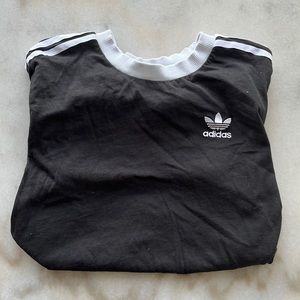 Adidas top